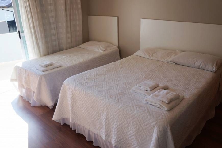 Casa para alugar com 6 quartos, 323m² - Foto 17