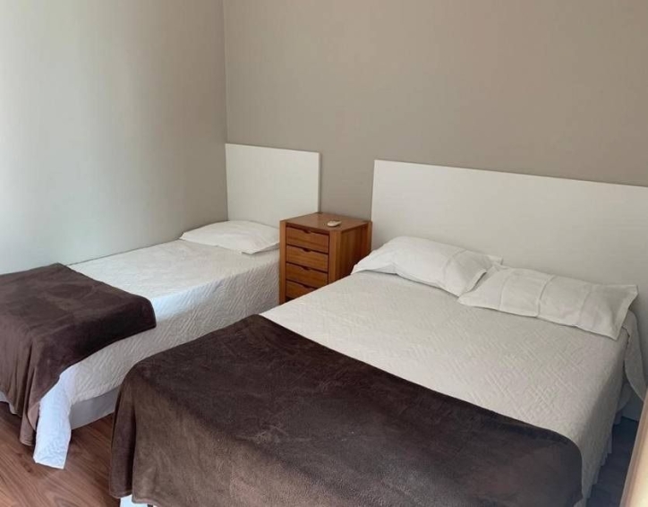 Casa para alugar com 6 quartos, 323m² - Foto 19