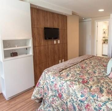 Casa para alugar com 5 quartos, 323m² - Foto 1