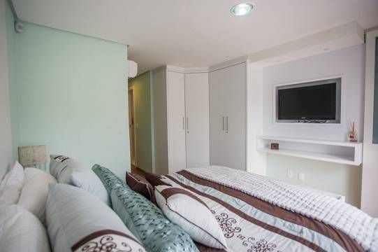 Casa para alugar com 5 quartos, 323m² - Foto 19