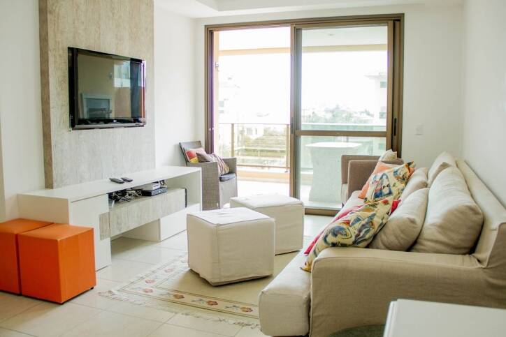 Apartamento à venda com 3 quartos, 121m² - Foto 1