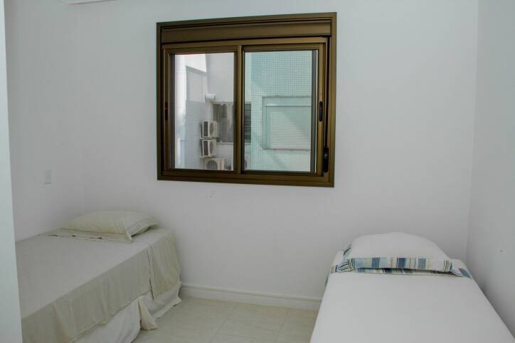 Apartamento à venda com 3 quartos, 121m² - Foto 15