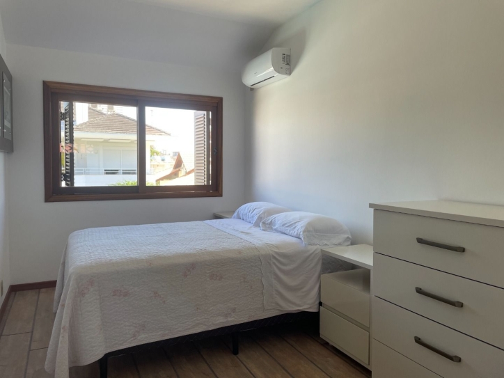 Casa para alugar com 5 quartos, 280m² - Foto 17