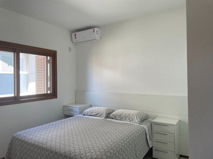 Casa para alugar com 5 quartos, 280m² - Foto 18