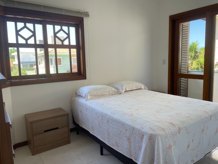 Casa para alugar com 5 quartos, 280m² - Foto 25