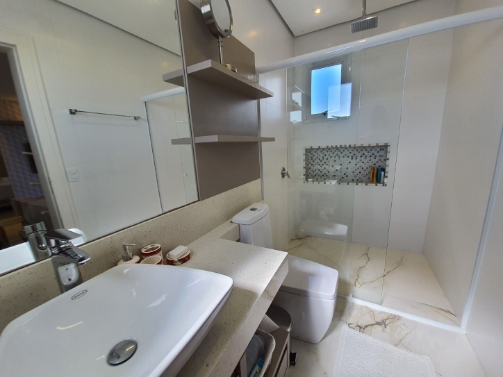 Cobertura à venda e aluguel com 4 quartos, 256m² - Foto 11