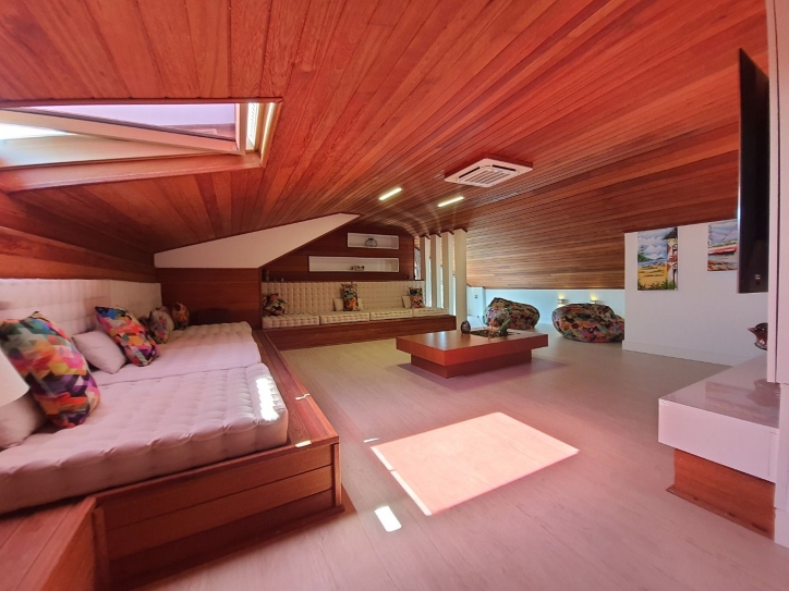 Cobertura à venda e aluguel com 4 quartos, 256m² - Foto 19