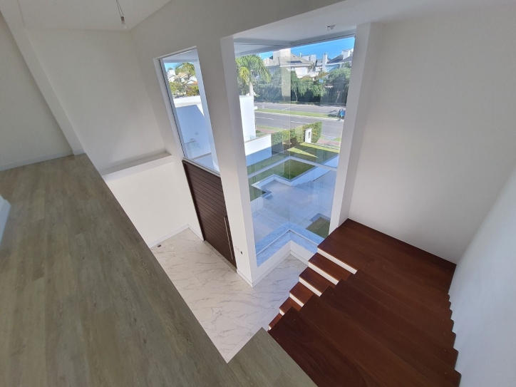 Casa à venda com 4 quartos, 570m² - Foto 25
