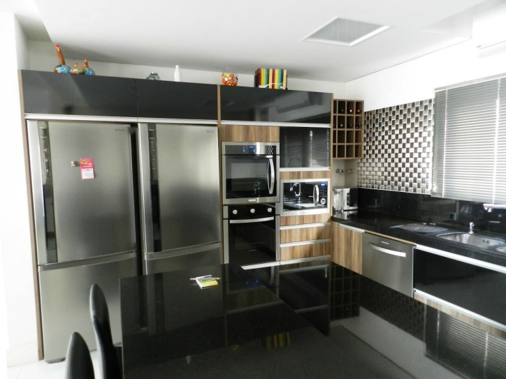 Casa à venda com 4 quartos, 750m² - Foto 6