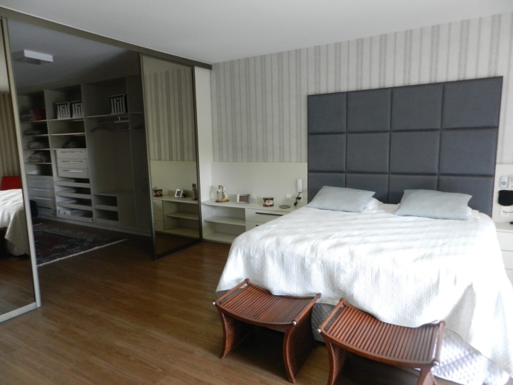 Casa à venda com 4 quartos, 750m² - Foto 18