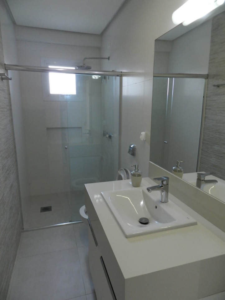 Casa à venda com 4 quartos, 750m² - Foto 32