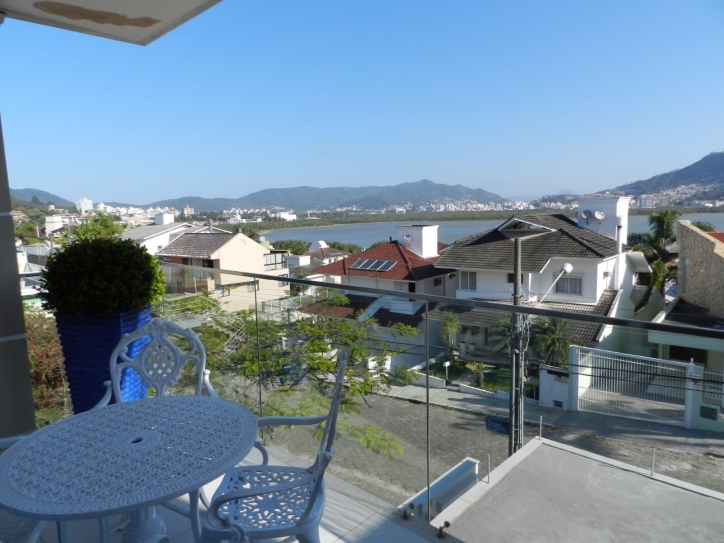 Casa à venda com 4 quartos, 750m² - Foto 38