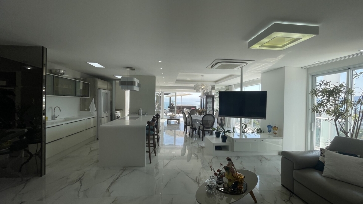 Apartamento para alugar com 4 quartos, 256m² - Foto 8