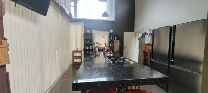 Casa à venda com 3 quartos, 560m² - Foto 10