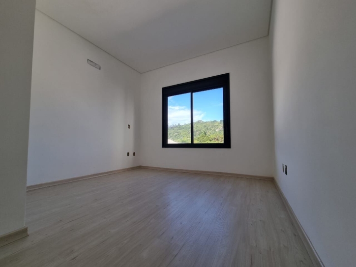Casa à venda com 2 quartos, 92m² - Foto 9