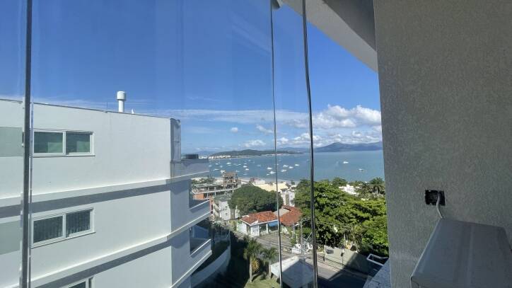 Apartamento para alugar com 3 quartos, 141m² - Foto 10