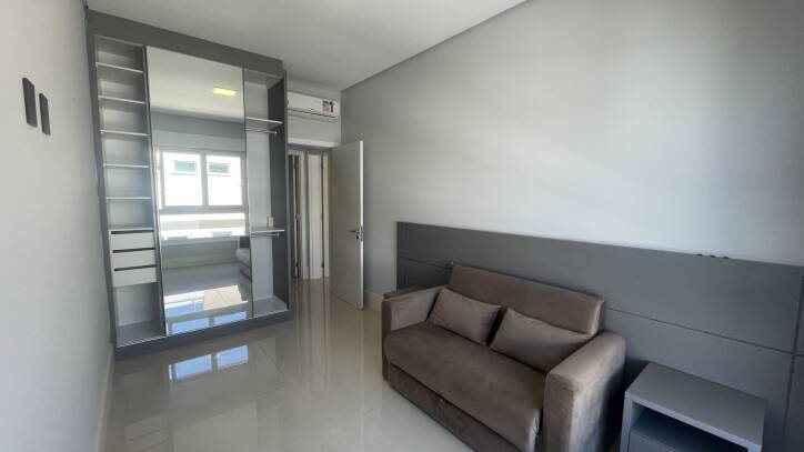 Apartamento para alugar com 3 quartos, 141m² - Foto 25