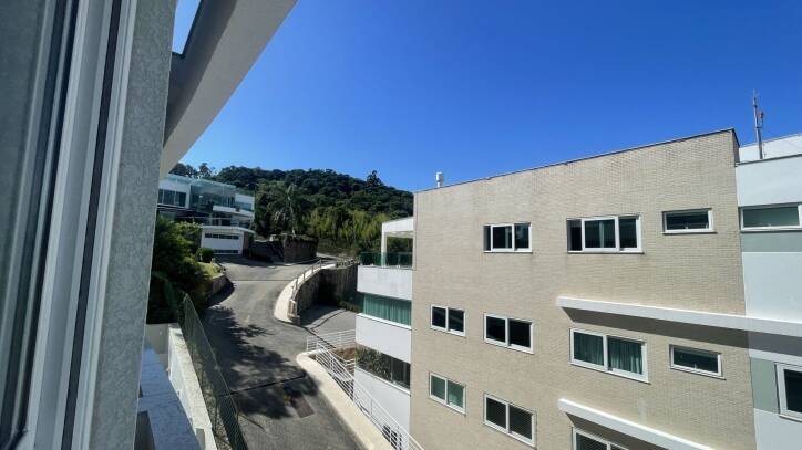 Apartamento para alugar com 3 quartos, 141m² - Foto 26