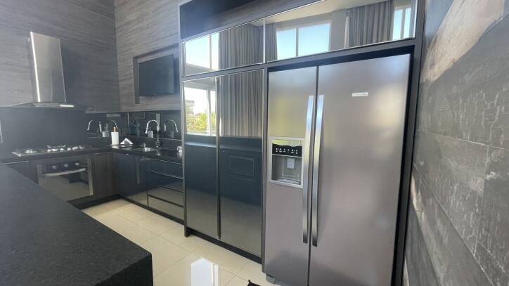 Apartamento para alugar com 3 quartos, 141m² - Foto 40