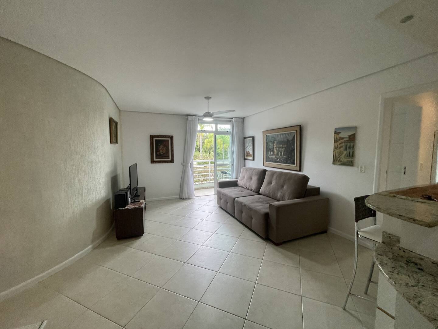Apartamento à venda com 2 quartos, 99m² - Foto 3