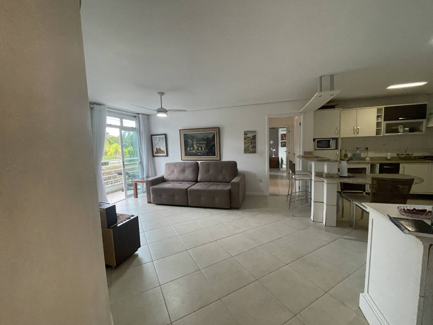 Apartamento à venda com 2 quartos, 99m² - Foto 1