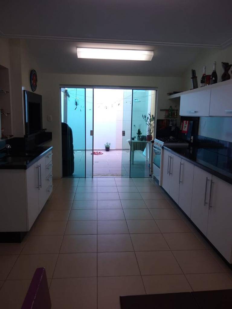 Casa, 5 quartos, 180 m² - Foto 14