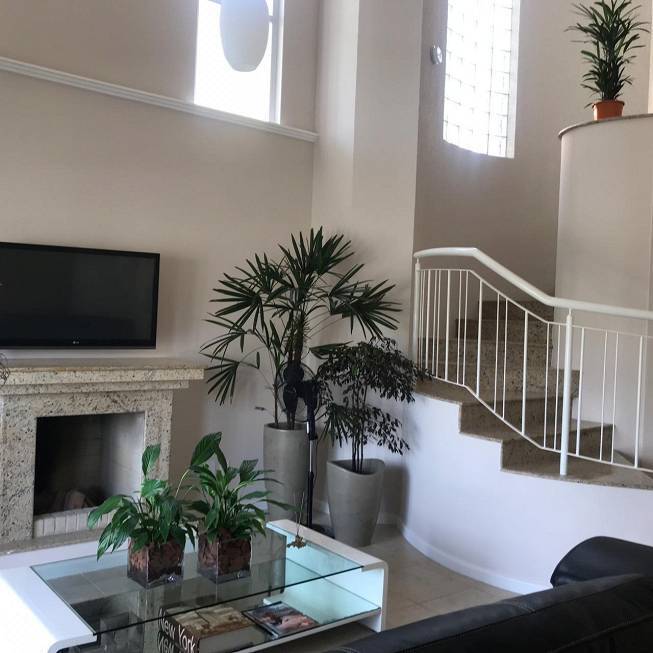 Casa à venda com 5 quartos, 373m² - Foto 10