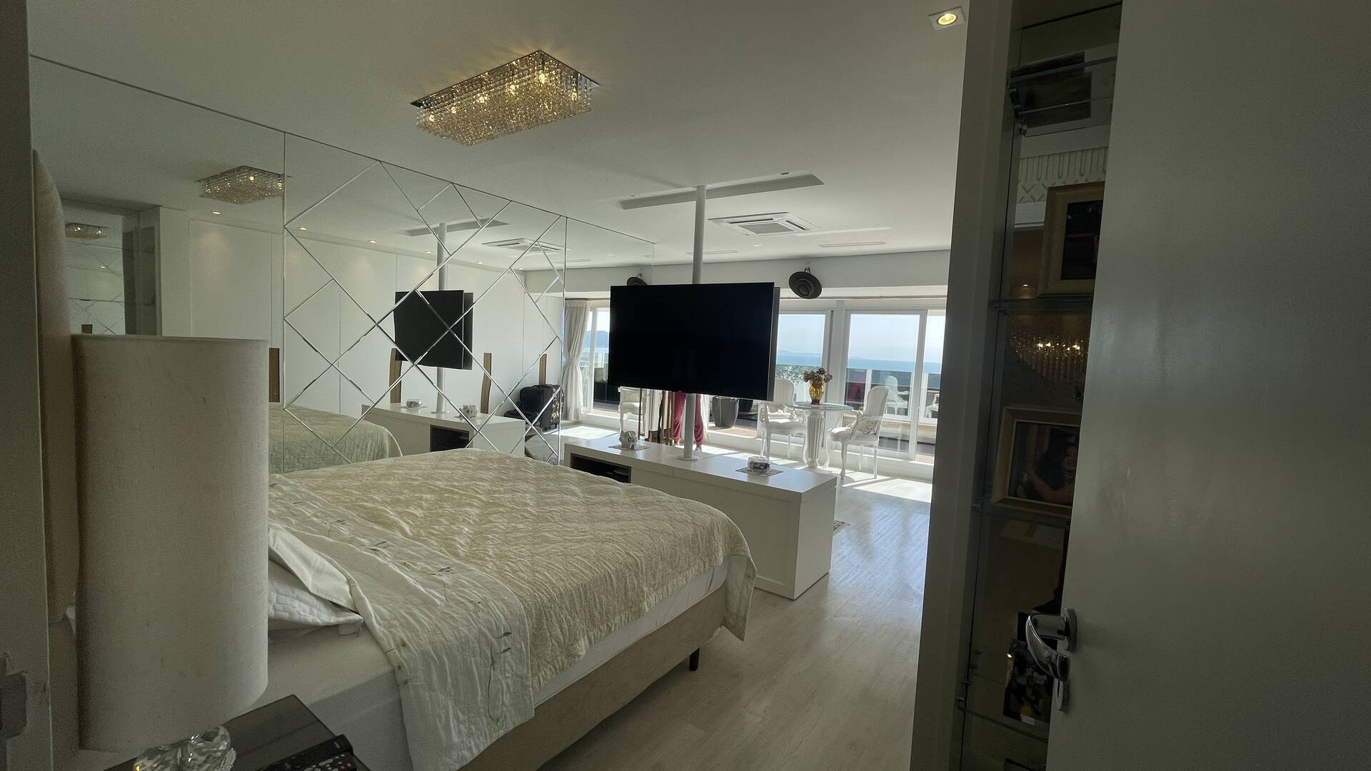 Apartamento, 4 quartos, 280 m² - Foto 18