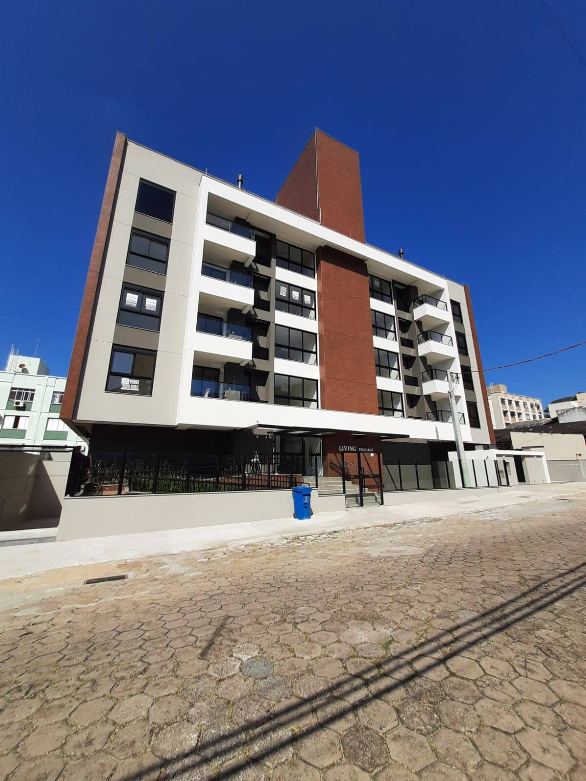 Apartamento à venda com 2 quartos, 68m² - Foto 17