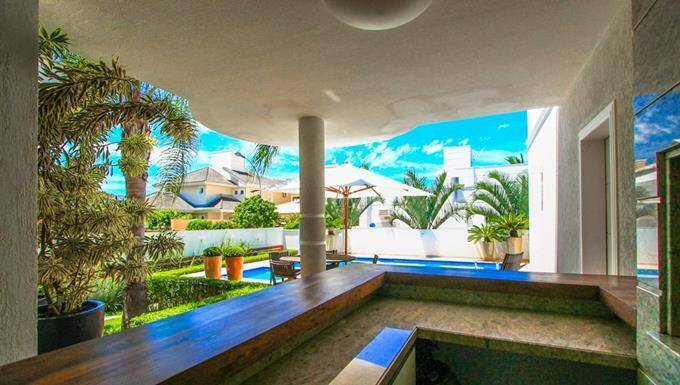 Casa à venda e aluguel com 4 quartos, 280m² - Foto 13