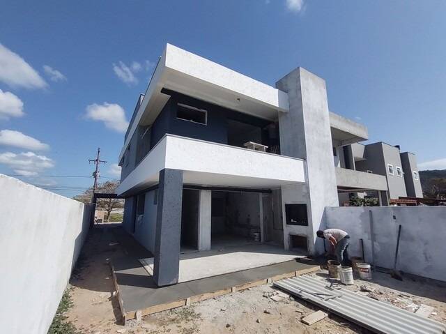 Casa à venda com 3 quartos, 170m² - Foto 3