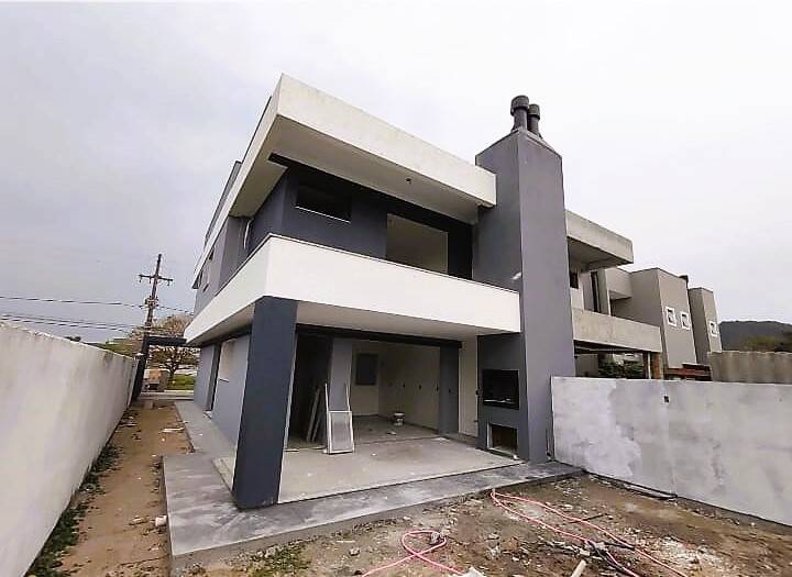 Casa à venda com 3 quartos, 170m² - Foto 8