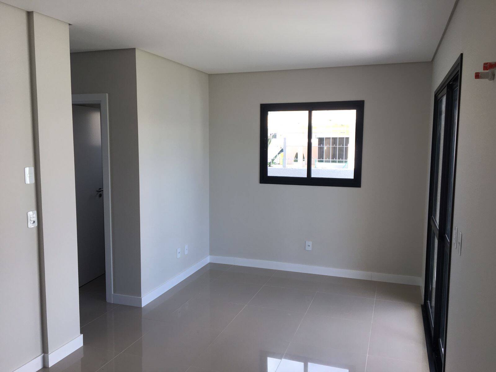 Casa à venda com 3 quartos, 130m² - Foto 18