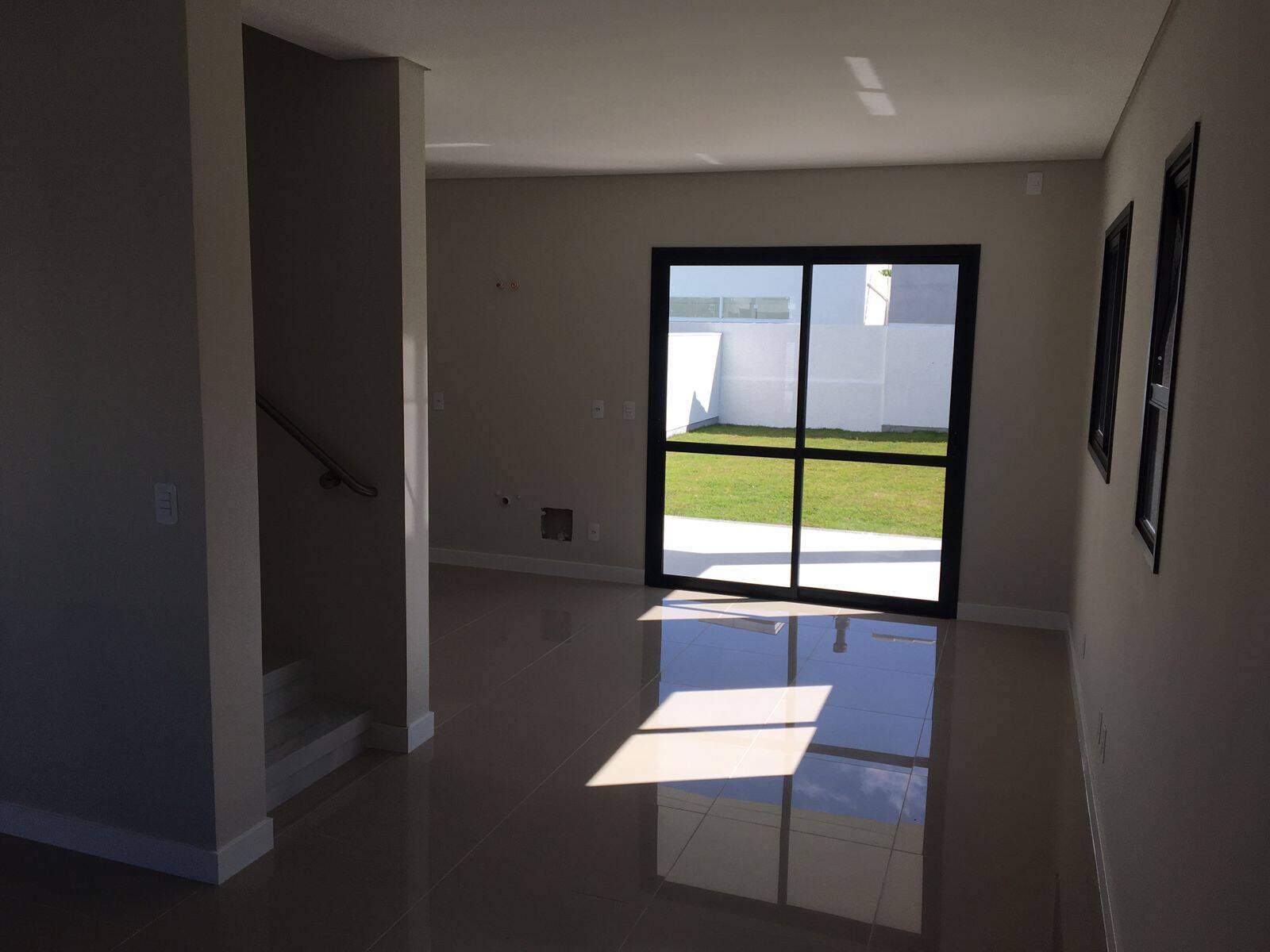 Casa à venda com 3 quartos, 130m² - Foto 9