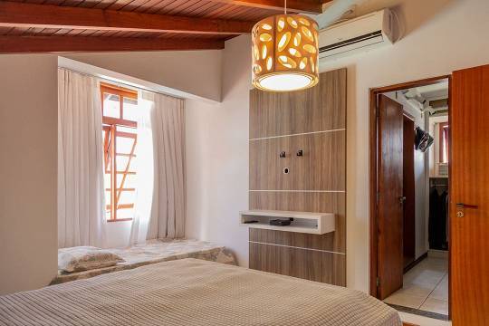 Casa, 4 quartos, 280 m² - Foto 13