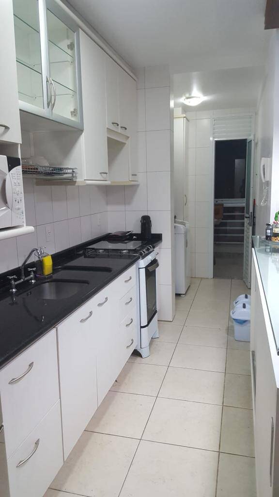 Apartamento para alugar com 3 quartos, 97m² - Foto 4