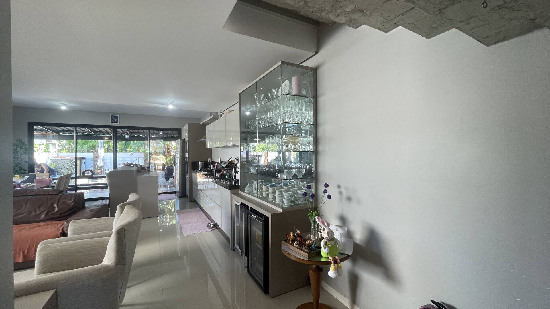 Casa à venda com 3 quartos, 215m² - Foto 3
