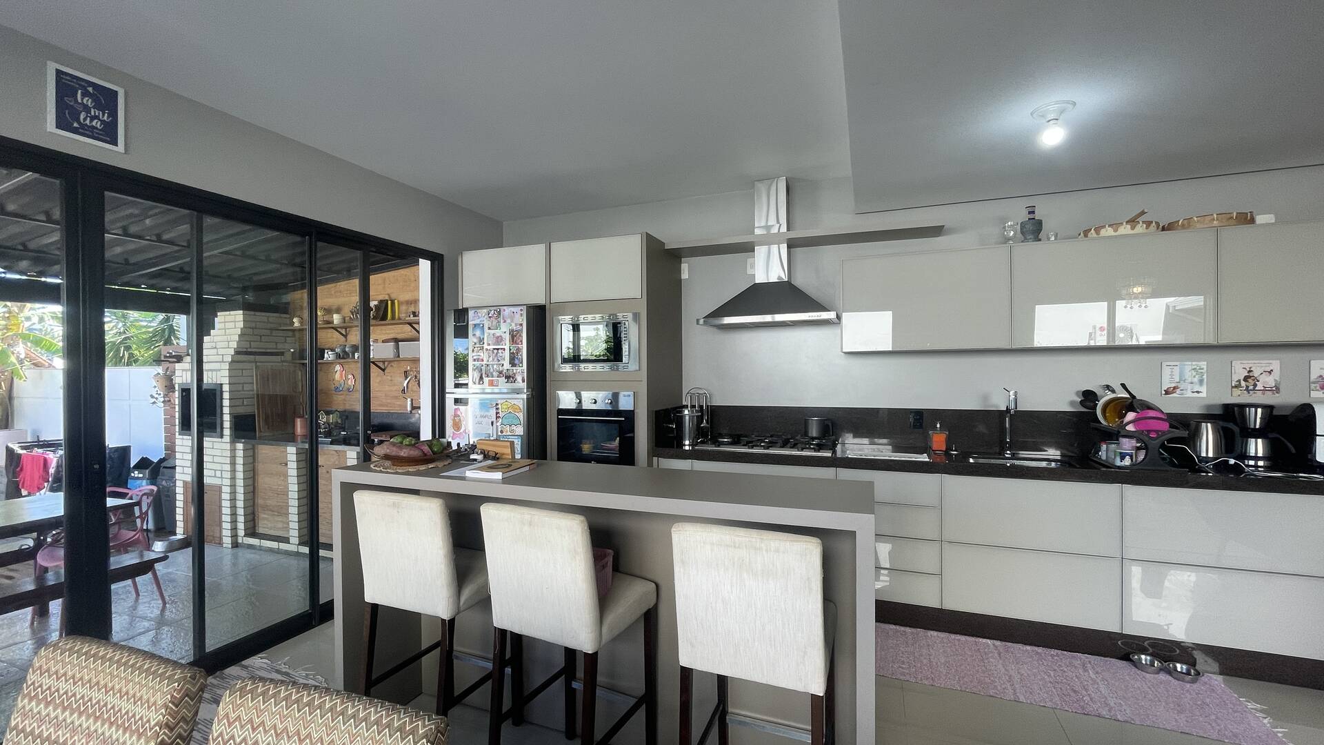 Casa à venda com 3 quartos, 215m² - Foto 10
