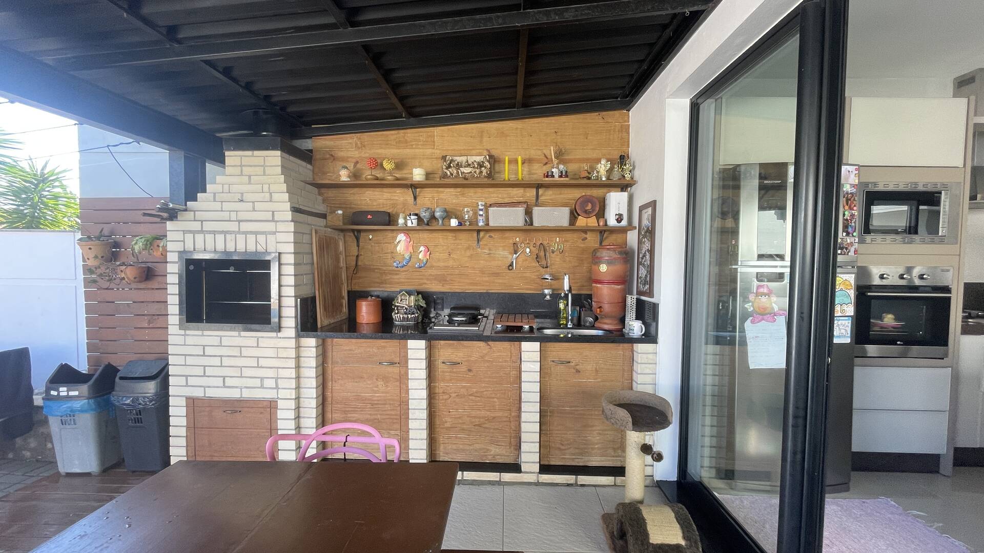 Casa à venda com 3 quartos, 215m² - Foto 14
