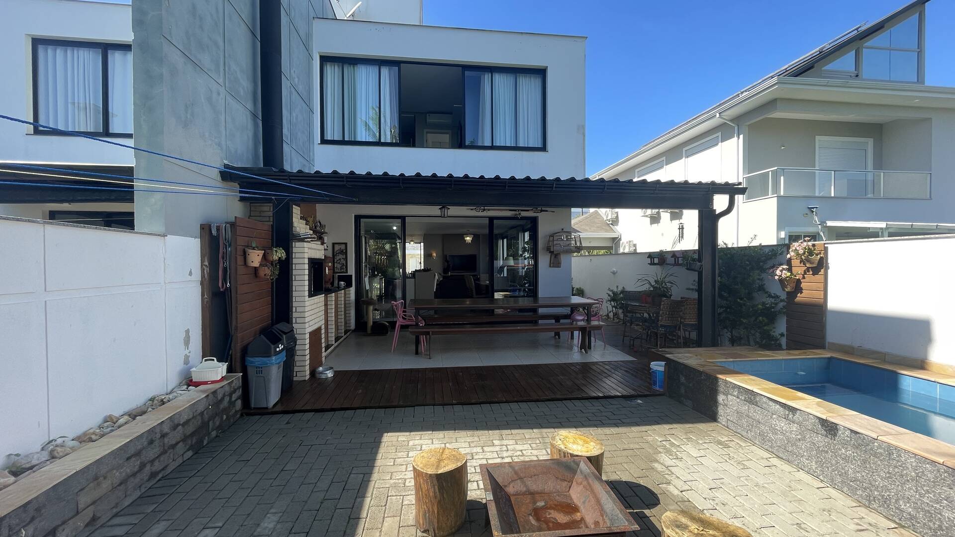 Casa à venda com 3 quartos, 215m² - Foto 18