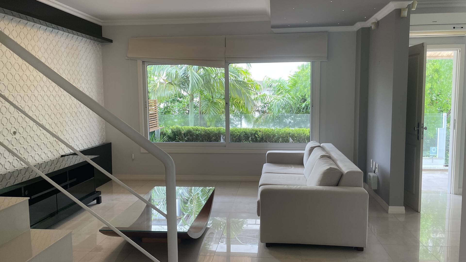 Casa à venda com 3 quartos, 220m² - Foto 14