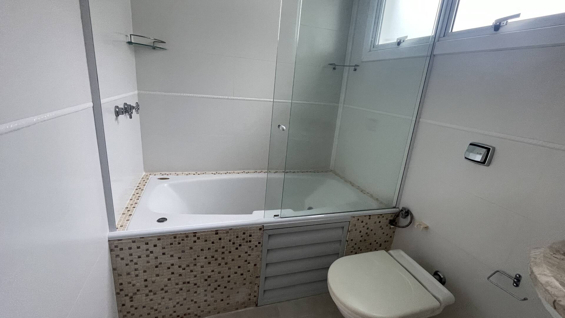 Casa à venda com 3 quartos, 220m² - Foto 35