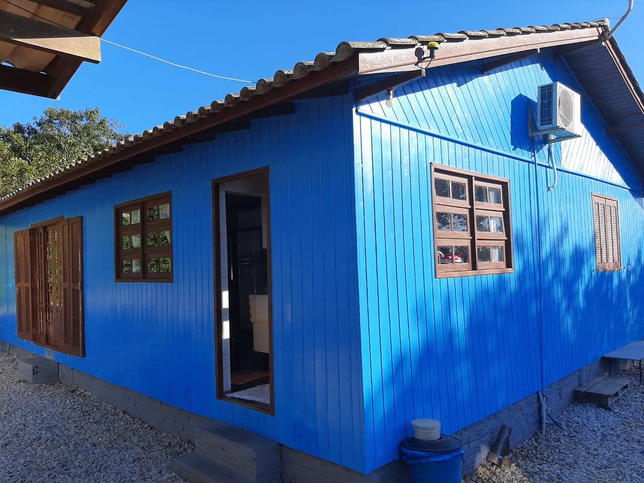 Chácara à venda com 3 quartos, 250m² - Foto 1