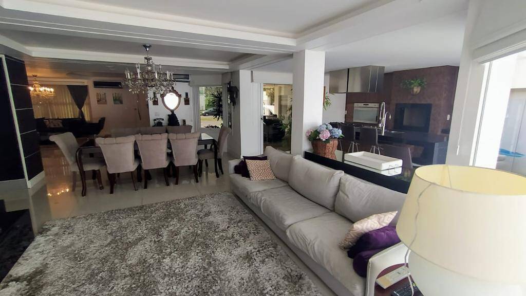 Casa à venda com 5 quartos, 390m² - Foto 6