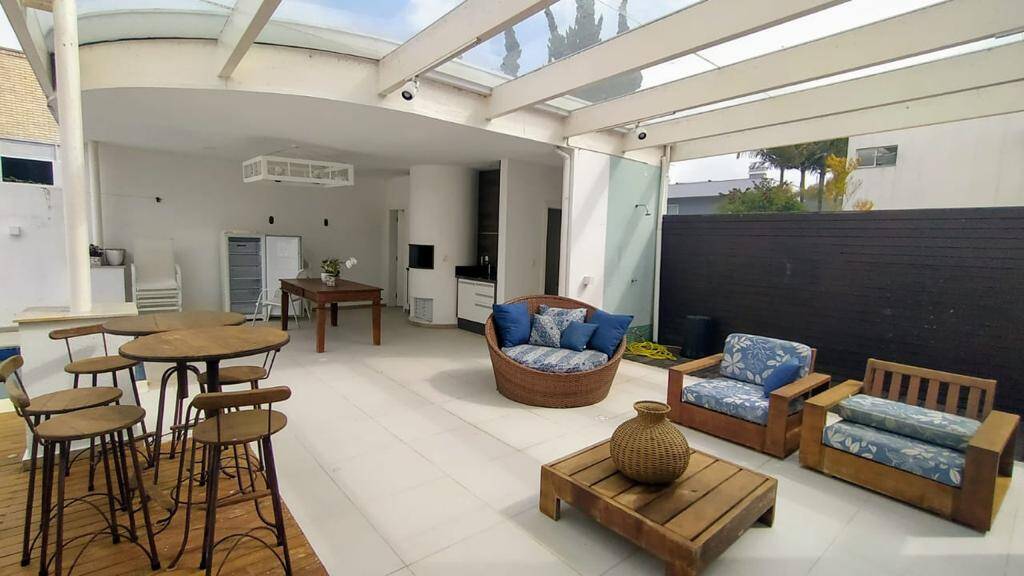 Casa à venda com 5 quartos, 390m² - Foto 9
