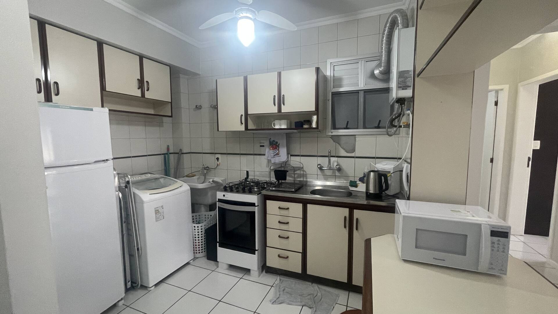 Apartamento à venda com 1 quarto, 49m² - Foto 3