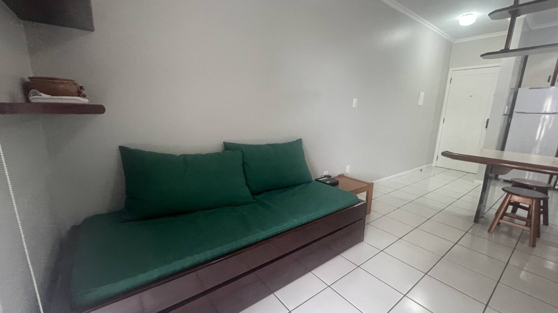 Apartamento à venda com 1 quarto, 49m² - Foto 6