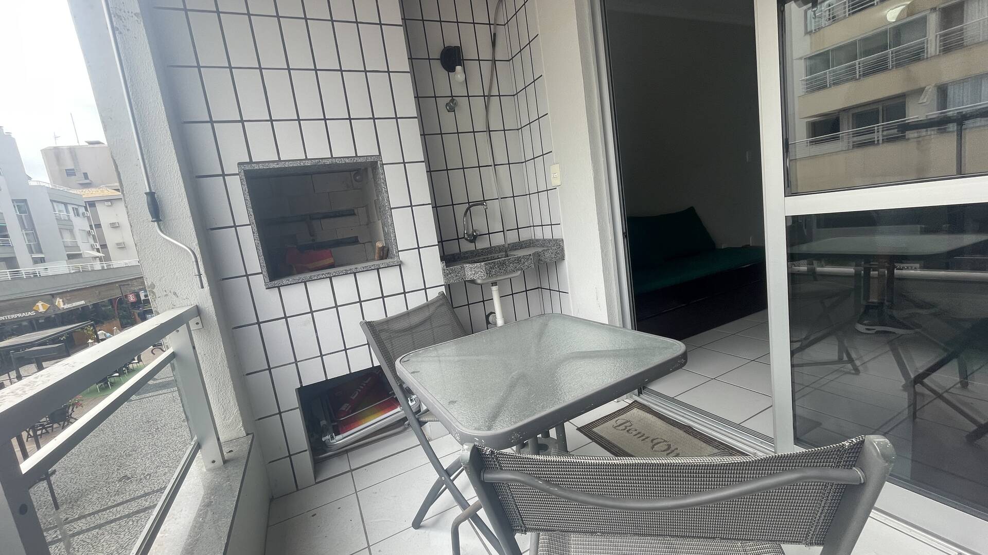 Apartamento à venda com 1 quarto, 49m² - Foto 8