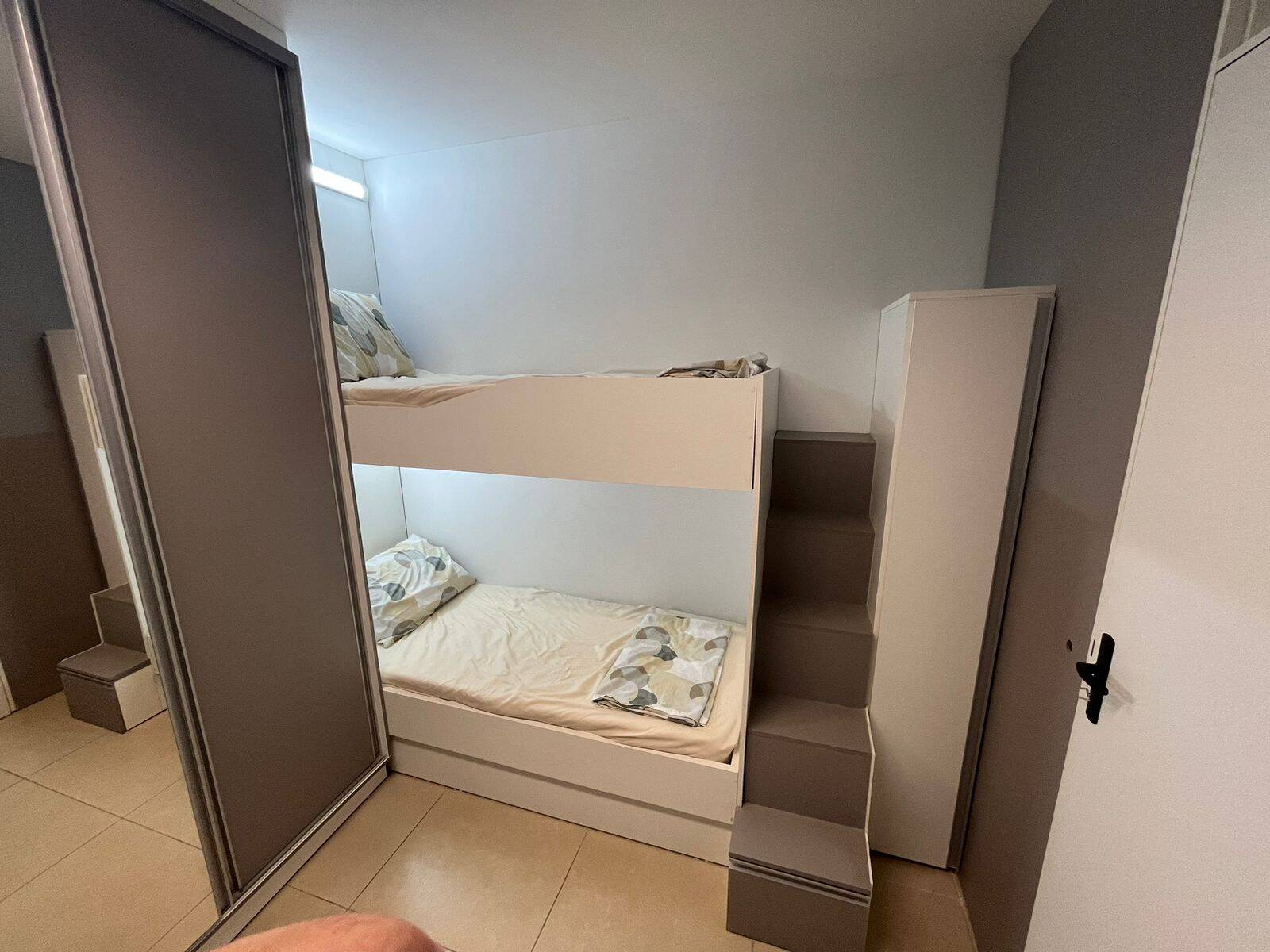 Apartamento à venda com 1 quarto, 80m² - Foto 46