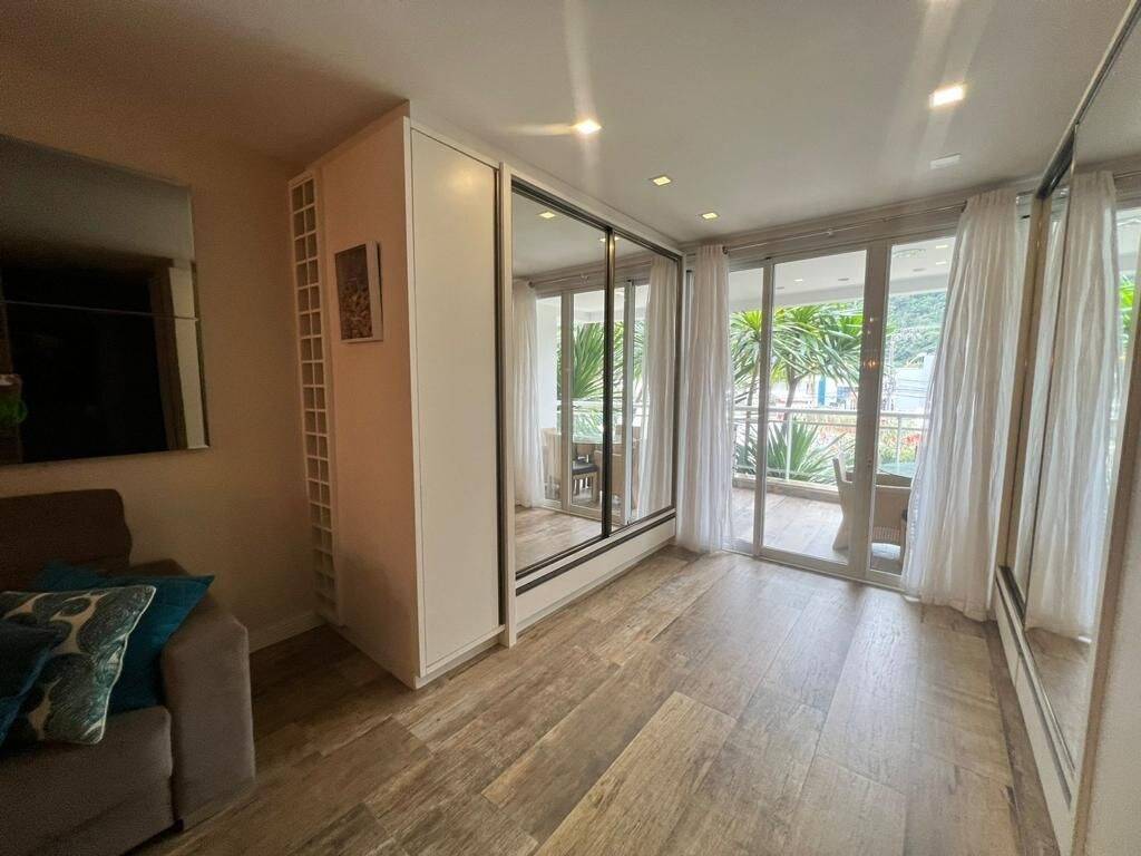 Apartamento à venda com 1 quarto, 80m² - Foto 8